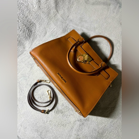 Michael Kors Hamilton Medium Leather Satchel in Brown, like new - Picture 6 of 9